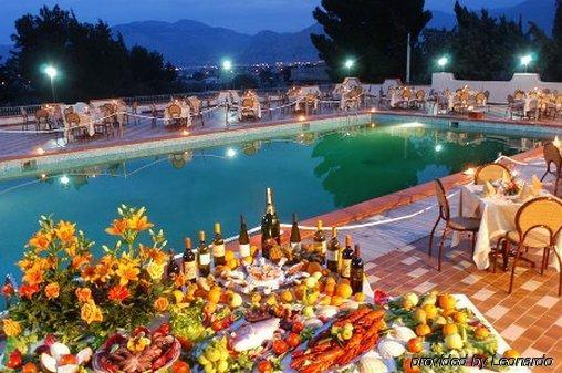 Hotel Azzolini Villagrazia Di Carini Удобства фото